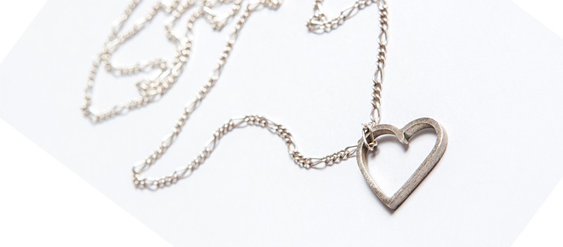 emejewels en BELLEZA SOLIDARIA: El corazón de Eme Jewels en apoyo a los mayores – Septiembre 2018