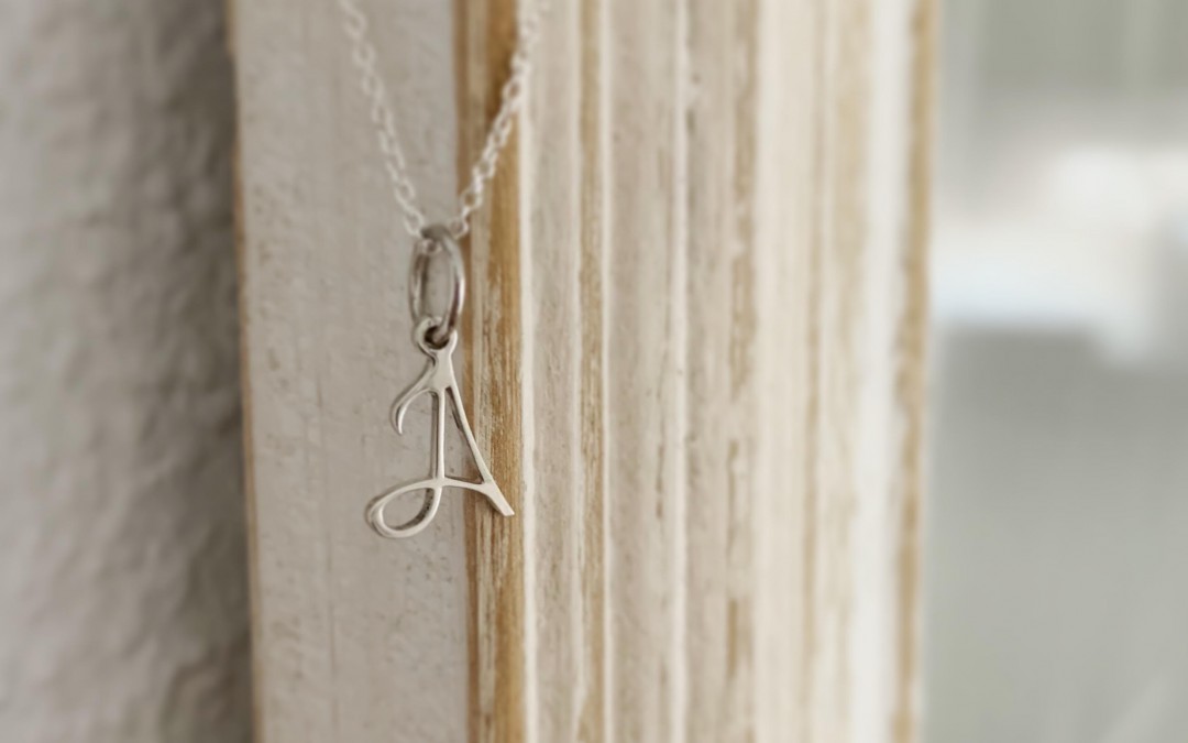 EL RETO DE HACER UNA JOYA A MEDIDA: LA BODA DE JESÚS Y ANA